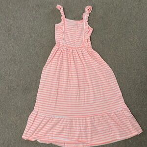 Young girl summer dress